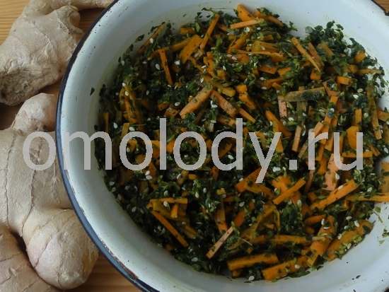 рецепт с одуванчиками, морковью и кунжутом