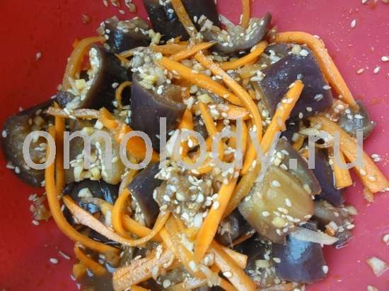 салат из баклажанов с морковью и имбирем