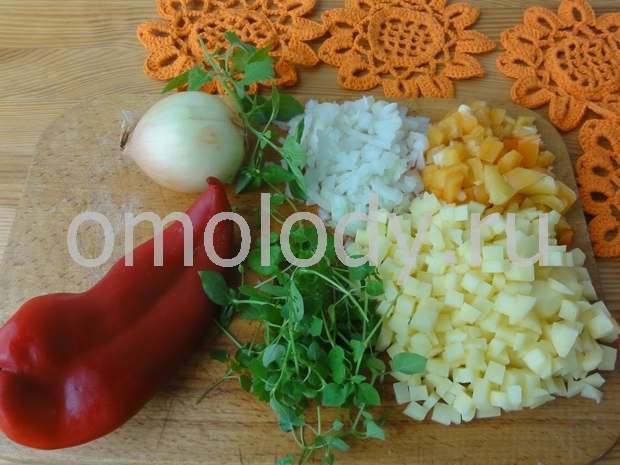 Овощное рагу с мокрицей, картофелем и луком