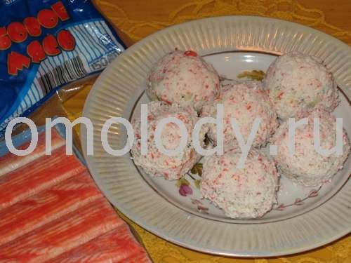 Cheese Balls coated with grated Crab meat