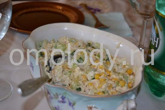 салат из топинамбура и грибов с кукурузой